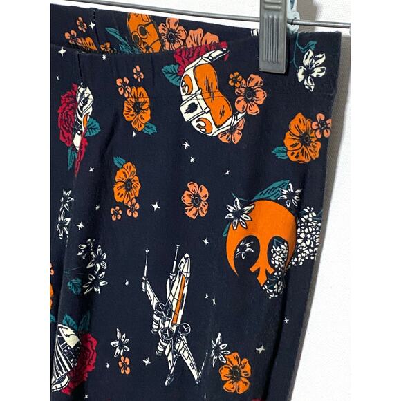 Her Universe Star Wars Tattoo Leggings 00 Stretch USA Space Floral Athleisure - Picture 2 of 5